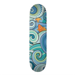 Fische unter dem Wellen-Muster Skateboard