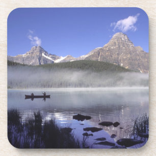 Fischer im Kanu auf dem Waterfowl Lake, Banff Getränkeuntersetzer