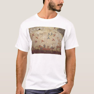 Fischer in einem Boots- und Vogelfliegen T-Shirt