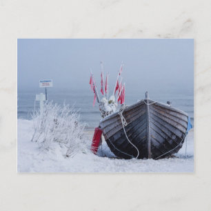 Fischerboot an der Ostsee im Winter Postkarte