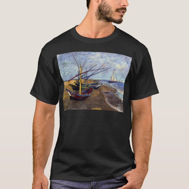 Fischerboote am Strand T-Shirt (Vorderseite)
