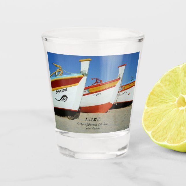 Fischerboote auf dem Foto der Algarve Schnapsglas (Vorderseite)