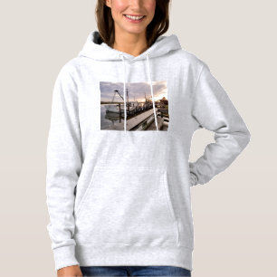 Fischerboote bei Sonnenuntergang Hoodie