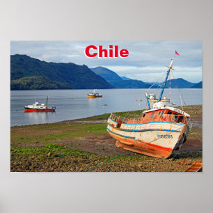 Fischerboote, Hornopiren, Chile Poster