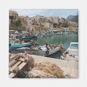 Fischerboote im Hafen Castellammare Del Golfo Magnet