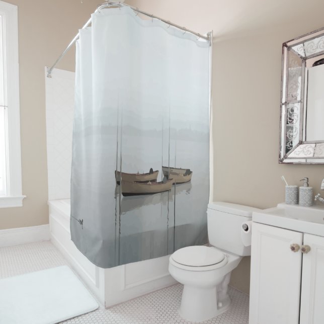 Fischerboote in Soft Gray, Grau und Himmel Duschvorhang (Beispiel)