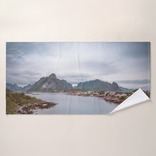 Fischerdorf Lofoten Badehandtuch (Badehandtuch)