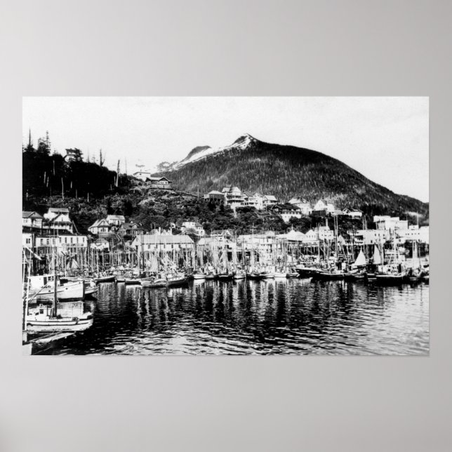 Fischereiflotte und Hirschberg in Ketchikan Poster (Vorne)