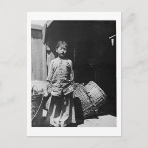 Fischhändler-Tochter - Vintages Foto Postkarte