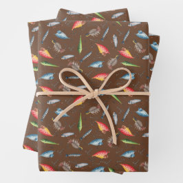 Fischköpfe auf dunkelbraunen Fischen Geschenkpapier Set