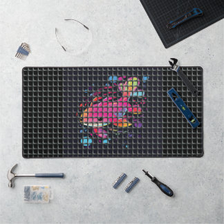 Fish Behind Net Illustration Schreibtischunterlage