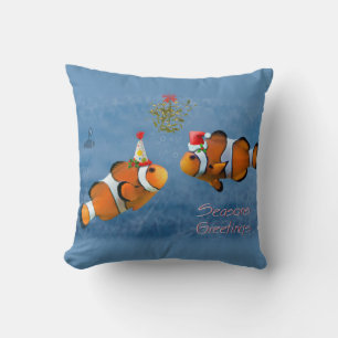 Fishy Christmas Pillow Kissen