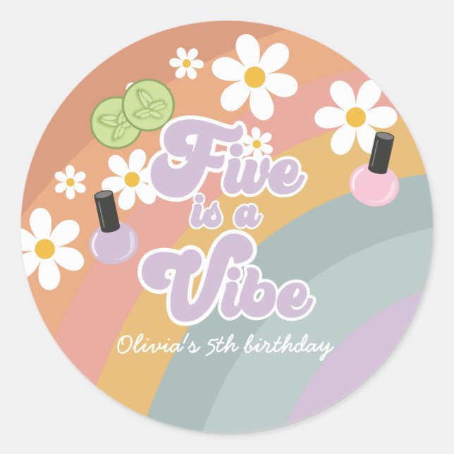 Five ist ein lebhafter Wellness-Center Rainbow 5.  Runder Aufkleber (Vorderseite)