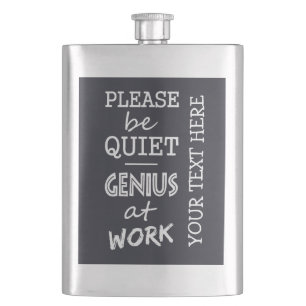 Flacon monogramme personnalisé Genius au travail