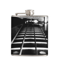 Flacon noir et blanc de guitare basse de
