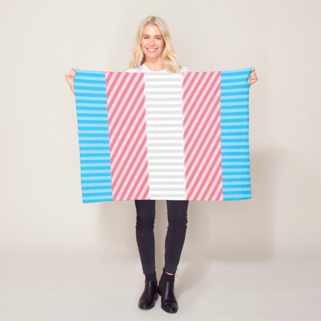 Flag "Funky Boho Stripe Abstrakt Transgender Pride Fleecedecke (Beispiel)