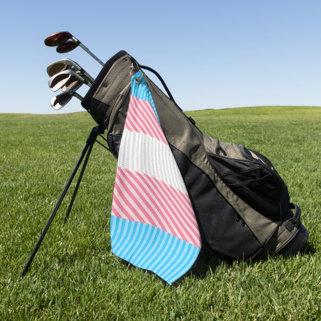Flag "Funky Boho Stripe Abstrakt Transgender Pride Golfhandtuch (Gras)