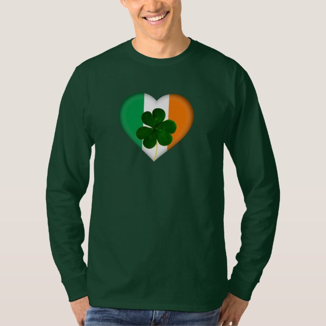Flag Irland Herz mit Kleeblatt St. Patrick T-Shirt (Vorderseite)