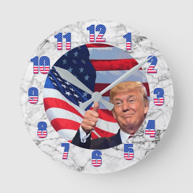 FLAG MIT TRUMP RUNDE WANDUHR (Vorderseite)