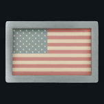 Flag-Schnalle Rechteckige Gürtelschnalle<br><div class="desc">Die rot, blau und cremefarbenen Farbtöne verleihen diesem amerikanischen Flag-Gürtel ein rustikales, Vintages Ambiente. Das Design stammt aus der Originalkunst.</div>