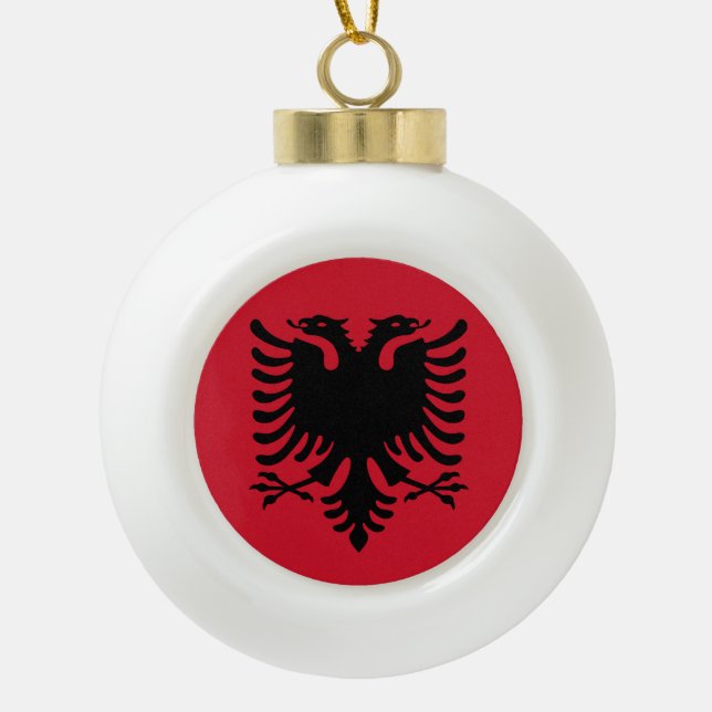 Flagge Albaniens Keramik Kugel-Ornament (Vorderseite)