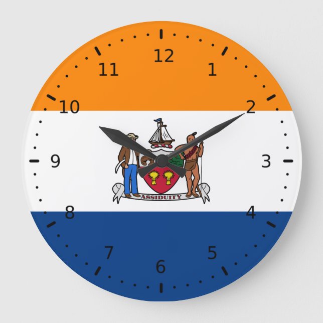 Flagge Albaniens, New York Große Wanduhr (Vorderseite)