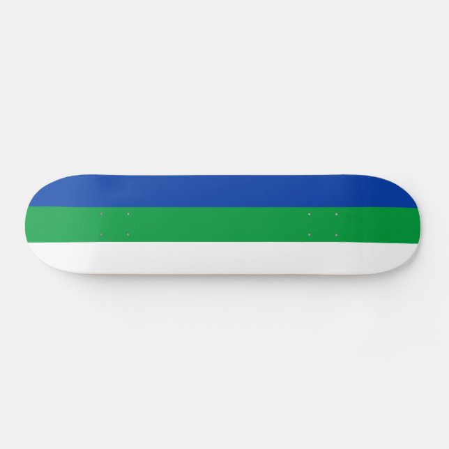 Flagge der Republik Komi Skateboard (Horizontal)