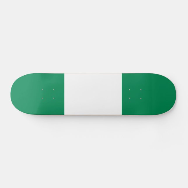 Flagge Nigerias Skateboard (Horizontal)