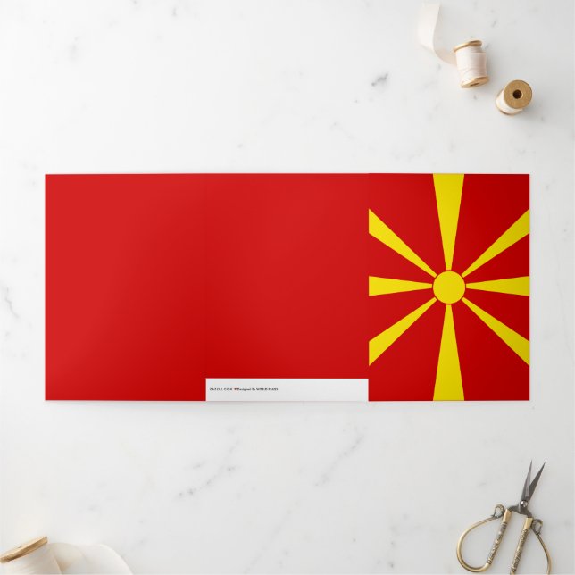 Flagge Nordmakedonien Dreifach Gefaltete Karte (Außenbereich)