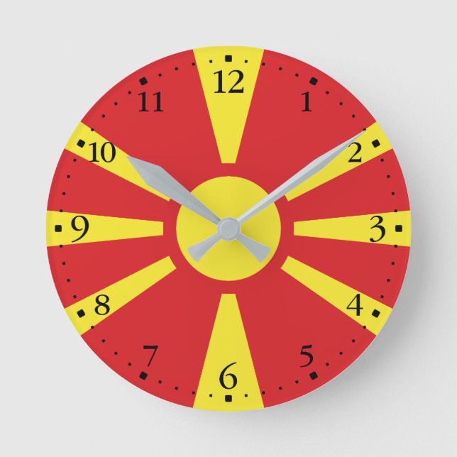 Flagge Nordmakedonien Runde Wanduhr (Vorderseite)