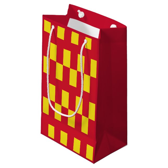 Flagge Northumberland Small Gift Bag Kleine Geschenktüte (Vorderseite Schrägansicht)