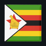 Flagge Simbabwes Magnet<br><div class="desc">Die Flagge Simbabwes wurde am 18. April 1980 adoptiert. Der auf der Fahne vorgestellte Seifenvogel stellt eine Statuette eines Vogels dar,  der in den Ruinen von Großsimbabwe gefunden wurde. Der Vogel symbolisiert die Geschichte Simbabwes; der rote Stern darunter symbolisiert den revolutionären Kampf um Befreiung und Frieden.</div>