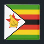 Flagge Simbabwes Magnet<br><div class="desc">Die Flagge Simbabwes wurde am 18. April 1980 adoptiert. Der auf der Fahne vorgestellte Seifenvogel stellt eine Statuette eines Vogels dar,  der in den Ruinen von Großsimbabwe gefunden wurde. Der Vogel symbolisiert die Geschichte Simbabwes; der rote Stern darunter symbolisiert den revolutionären Kampf um Befreiung und Frieden.</div>