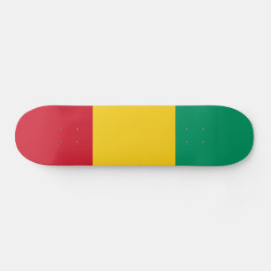 Flagge von Guinea Skateboard