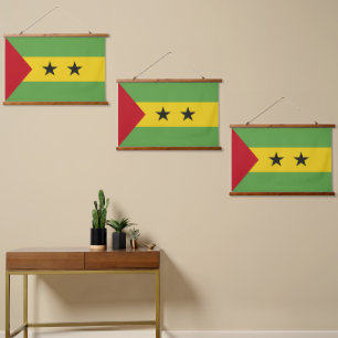 Flagge von São Tomé und Principe Wandteppich Mit Holzrahmen