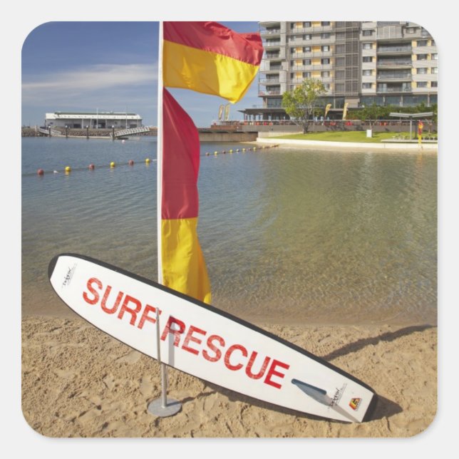 Flaggen und Surfbrett Quadratischer Aufkleber (Vorderseite)
