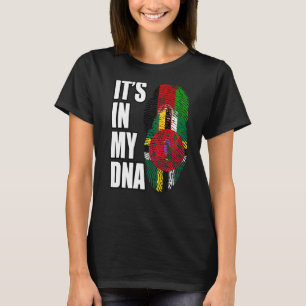 Flaggenstaat Dominica und Afghanistans Mix-DNA T-Shirt