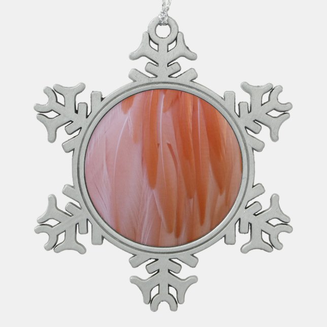 Flamingo Feathers in Pink-Schatten Schneeflocken Zinn-Ornament (Vorderseite)
