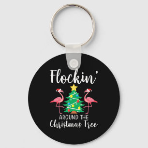Flamingo Flockin rund um den Weihnachtsbaum Flam Schlüsselanhänger