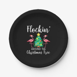 Flamingo Flockin rund um den Weihnachtsbaum Flami Pappteller