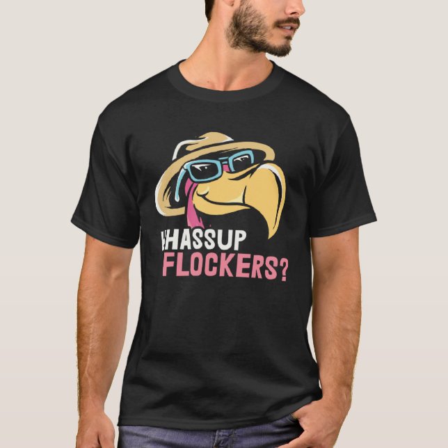 Flamingo motif for garden and pool with saying T-Shirt (Vorderseite)