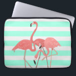 Flamingo Trio on Stripes Laptopschutzhülle<br><div class="desc">Ein Trio aus rosa Flamingos für den Sommer und das ganze Jahr über für tropische Anziehungskraft. Hier über South Beach Streifen in coolem Minzgrün dargestellt.</div>