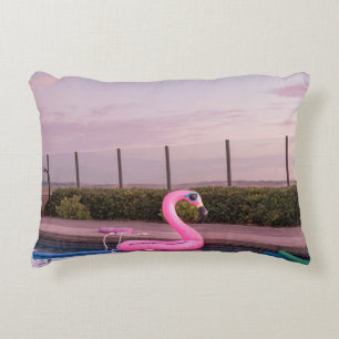 Flamingo Wasserflur im Schwimmbad Dekokissen