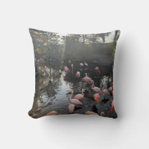 Flamingos bei Sonnenaufgang Wurfkissen