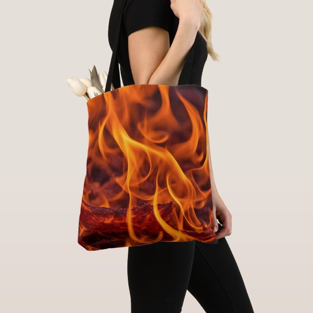 Flammenmakro Tasche (Von Nahem)