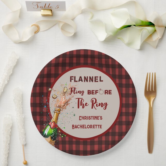 Flannel Fling vor der Ring rot kariert Bachelorett Pappteller (Hochzeit)