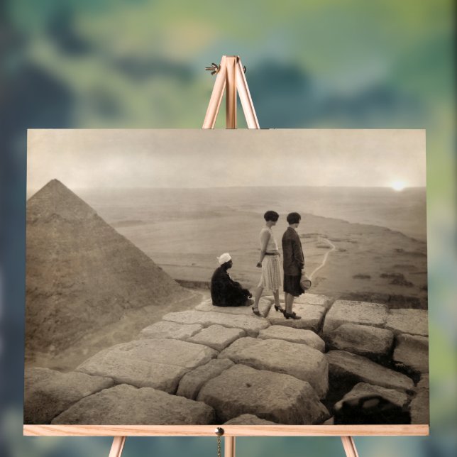 Flapper Girls Sunrise Khufu Pyramid, Égypte 1920 (Neutre)