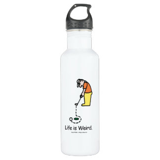 Flasche des weißen Wassers mit Trinkflasche