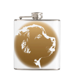 Flasche für den Hund in Neufundland, Flasche für d Flachmann