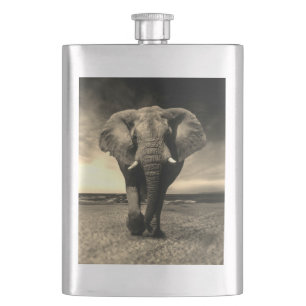 Flasque Majeur taureau éléphant sauvage en sépia